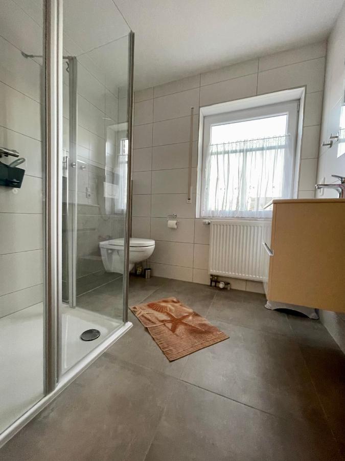 Ferienhaus Seehund ครุมเฮิร์น ภายนอก รูปภาพ