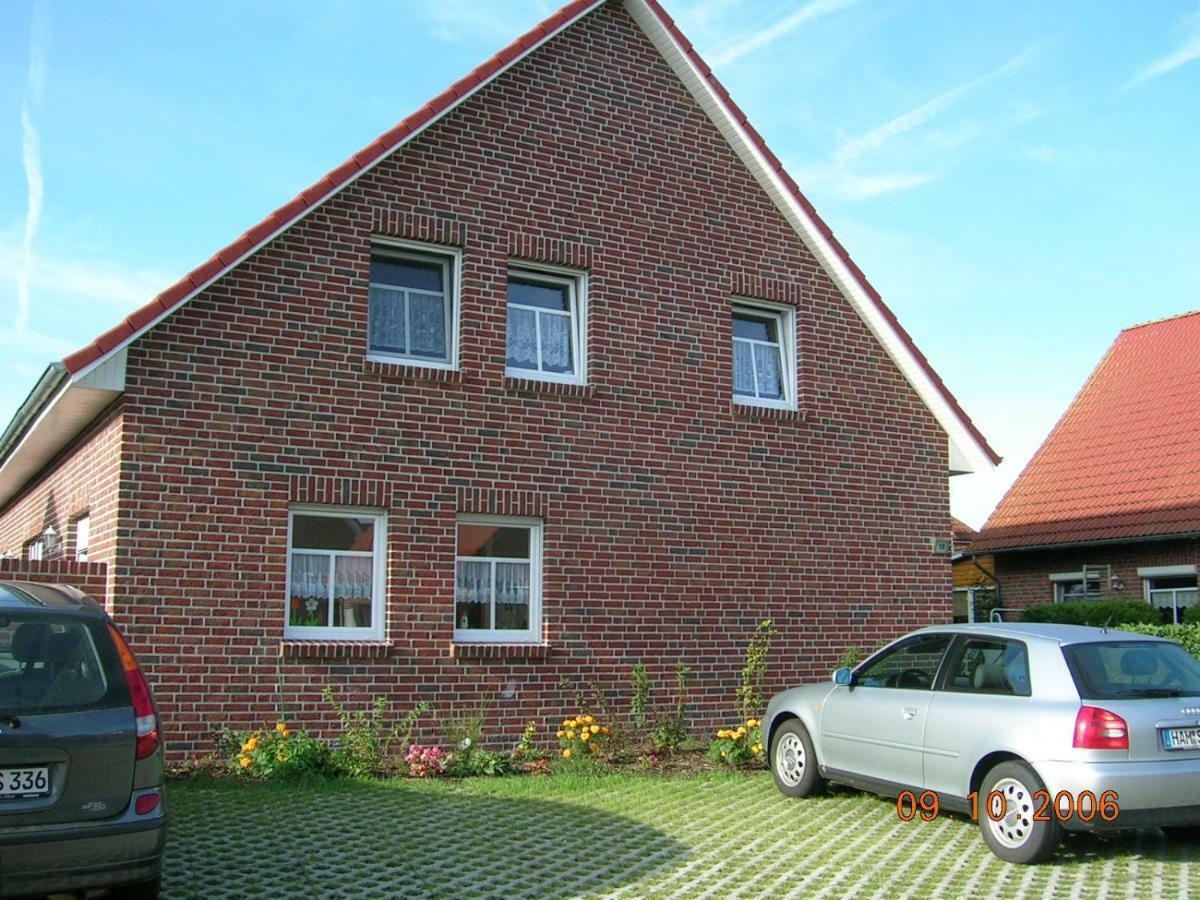 Ferienhaus Seehund ครุมเฮิร์น ภายนอก รูปภาพ